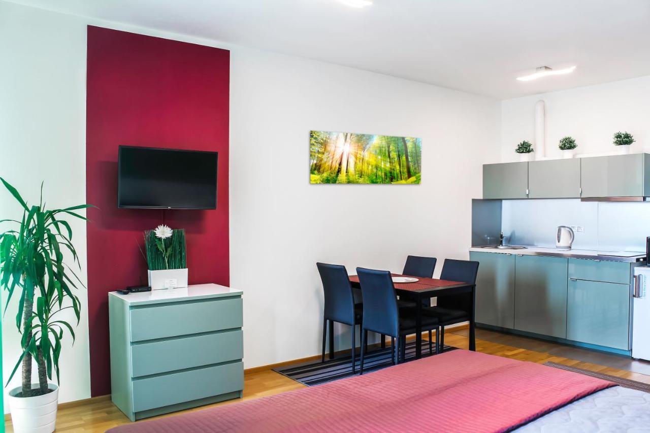 Prague Apartment In Residential Tower - Parking Exterior photo