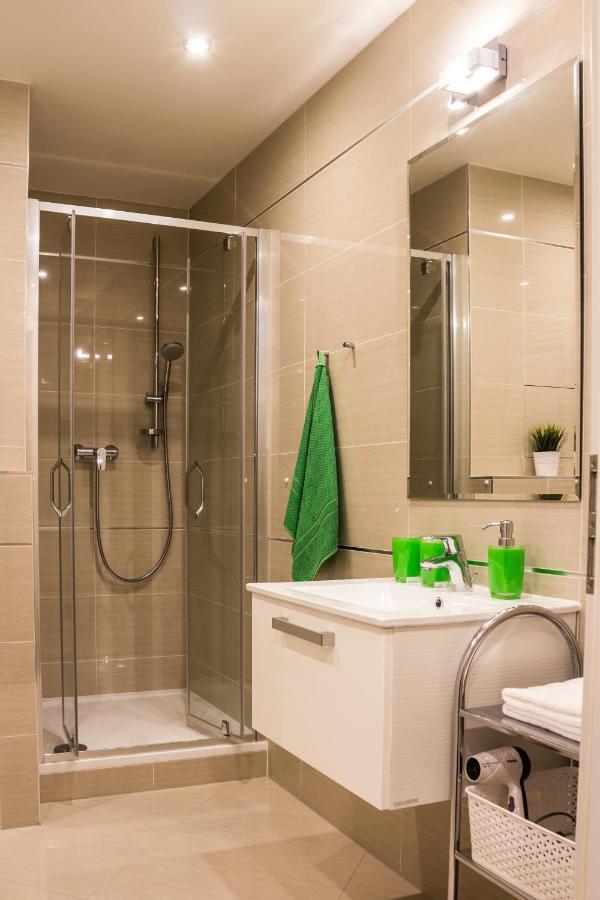 Prague Apartment In Residential Tower - Parking Exterior photo